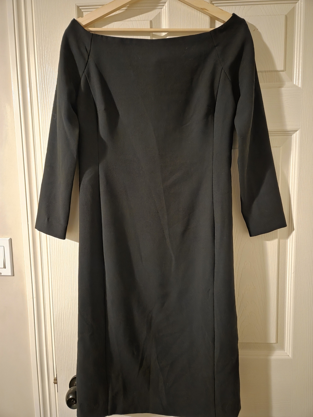 Ann Taylor Size 6 Black Bateau Neck Sheath Dress NWOT 3/4 Sleeve